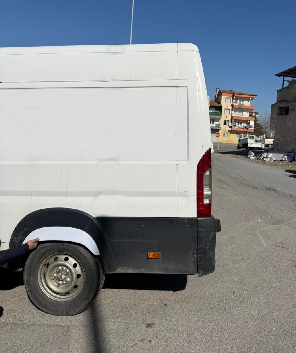 Fiat Ducato Arka Çamurluk Ağzı