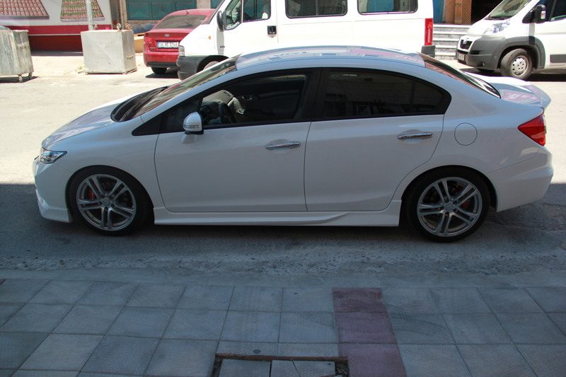 Honda Civic 2013-2016 FB7 Marşpiyel