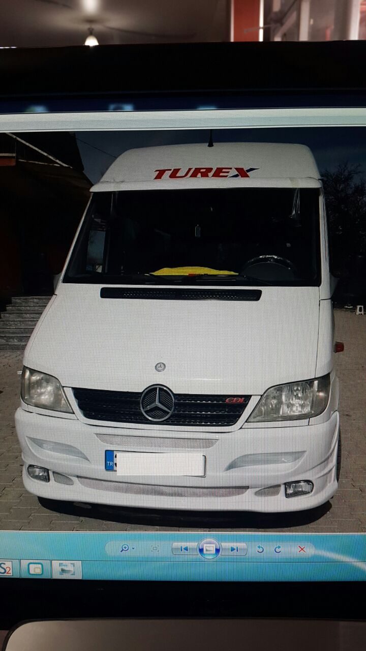 Mercedes-Benz Sprinter 313 Ön Cam Güneşlik