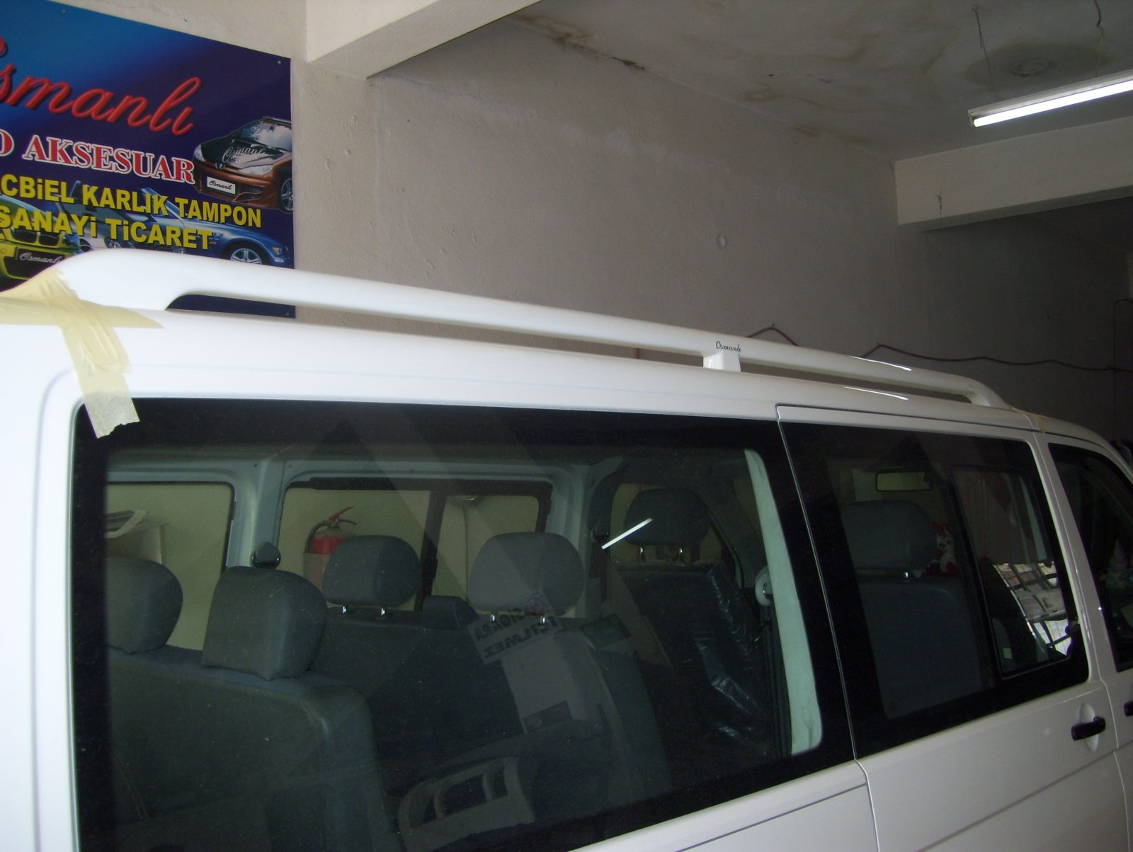Volkswagen Transporter T. T6 Tavan Çıtası Ayaklı Model Fiberglass
