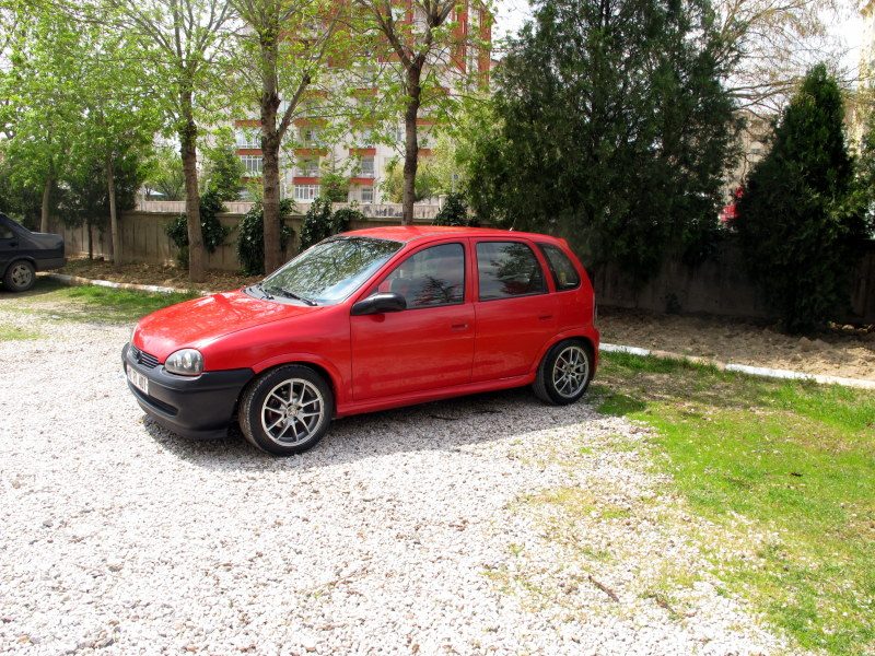 Opel Corsa B Marşpiyel Takım
