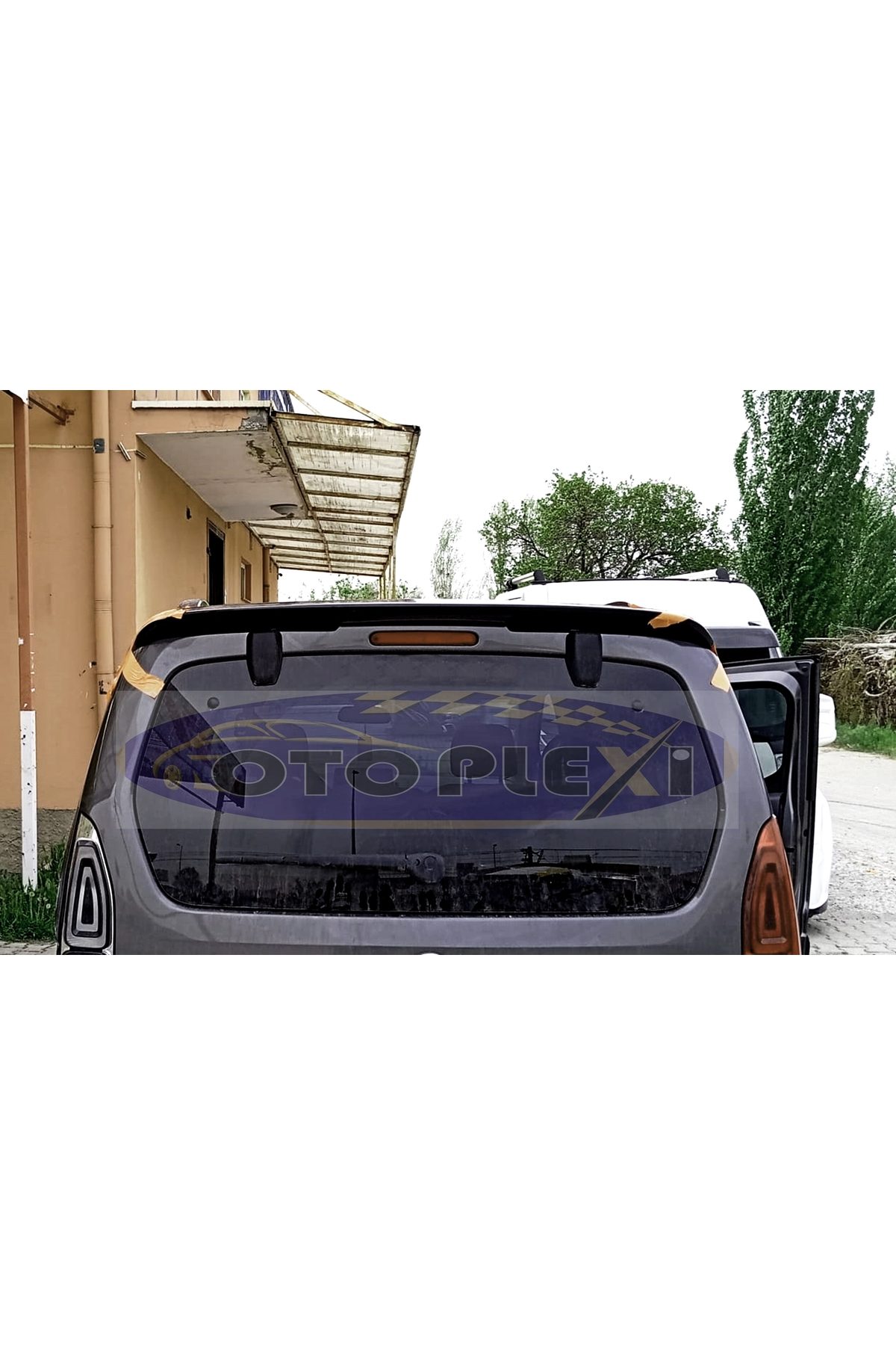 Fiat Doblo Bagaj Rüzgarlık Anatomik Spoiler Parlak Siyah Boyalı 2022+