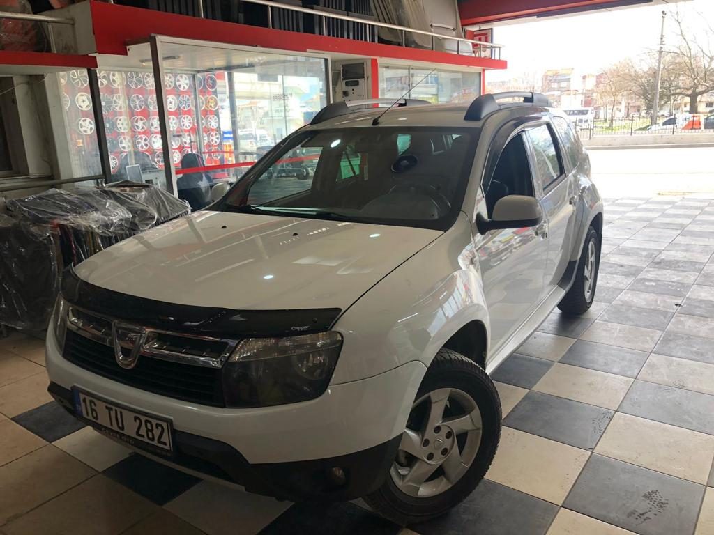 Dacia Duster 2009-2017 Kaput Rüzgarlığı