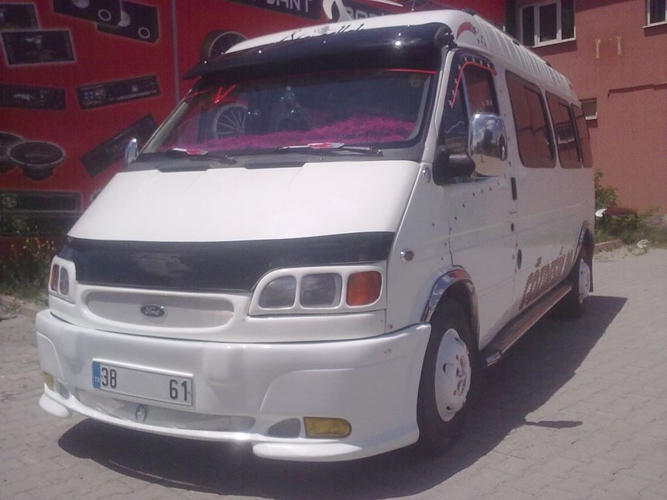 Ford Transit T15 Ön Tampon Karesisli