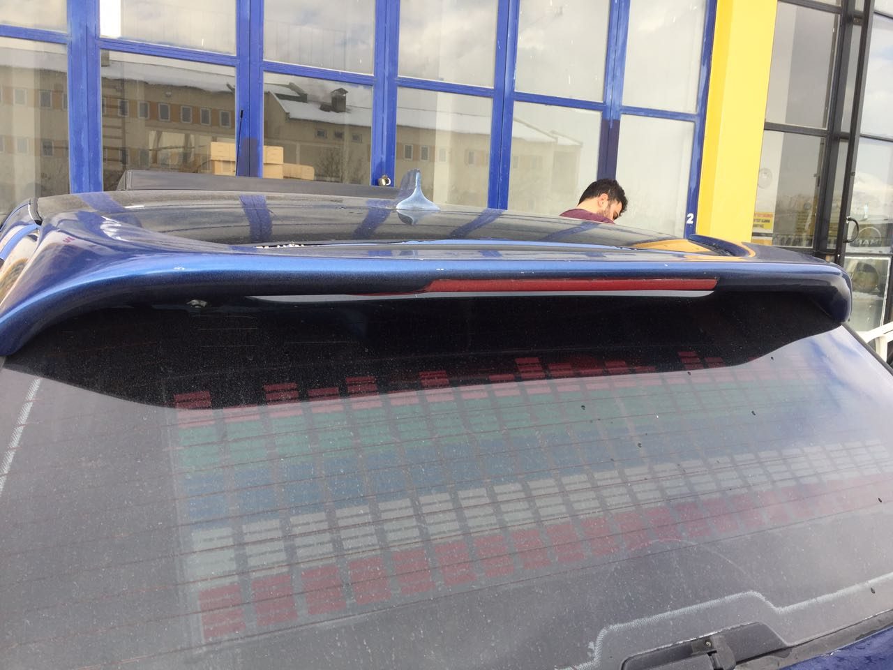 Fiat Tipo 1988-1996 Cam Üstü Spoiler (ışıklı) Fiberglass