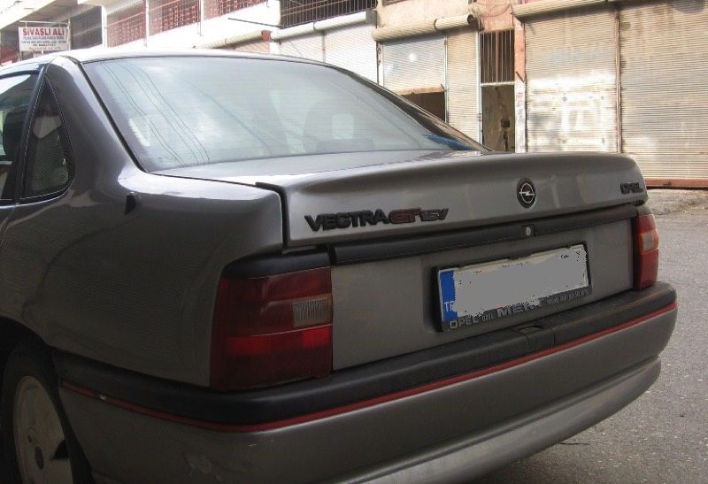 Opel Vectra A Anatomik Spoiler Fiberglass
