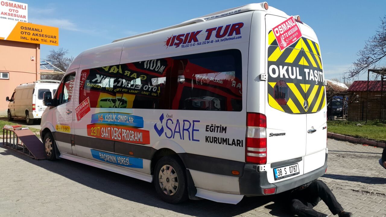 Mercedes-Benz Sprinter Sac Modeli Marşpiyel Takım Fiberglass