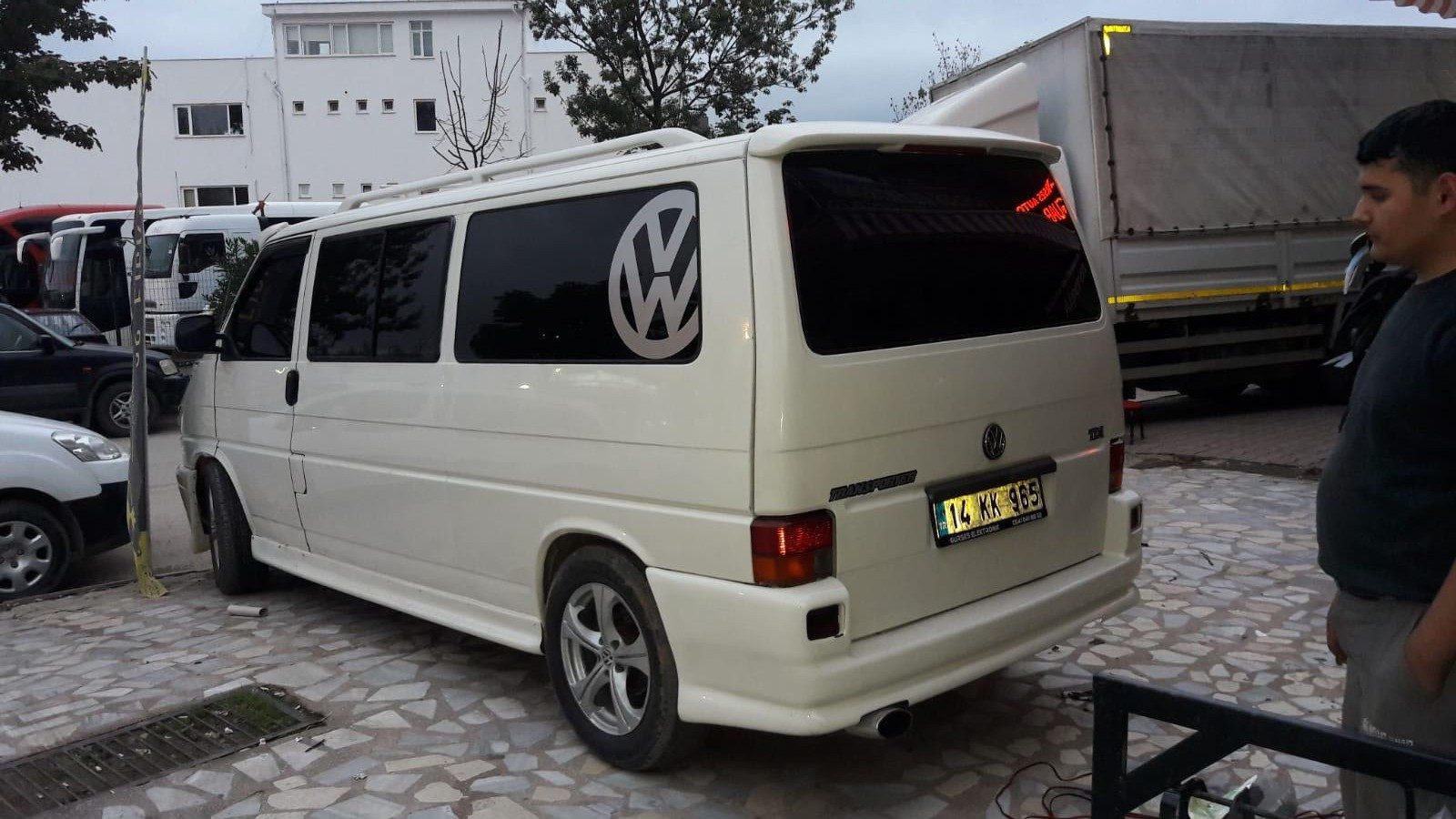 Volkswagen Transporter T. T4 Tavan Çıtası Ayaklı Fiberglass