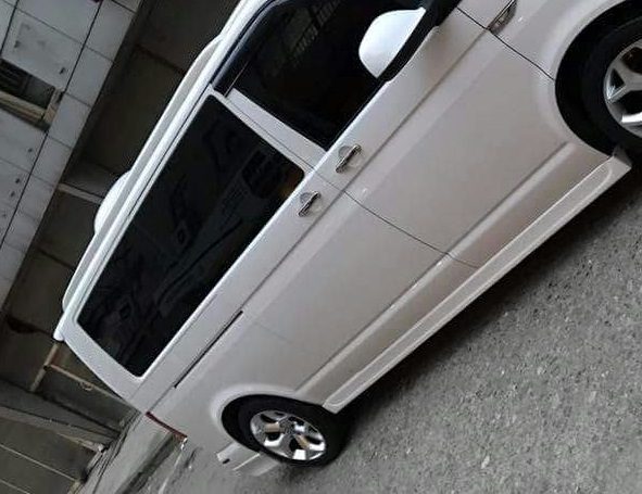 Volkswagen Transporter T. T7 Marşpiyel Takım (plastik,fiber İsteğe Göre Hazırlanır)