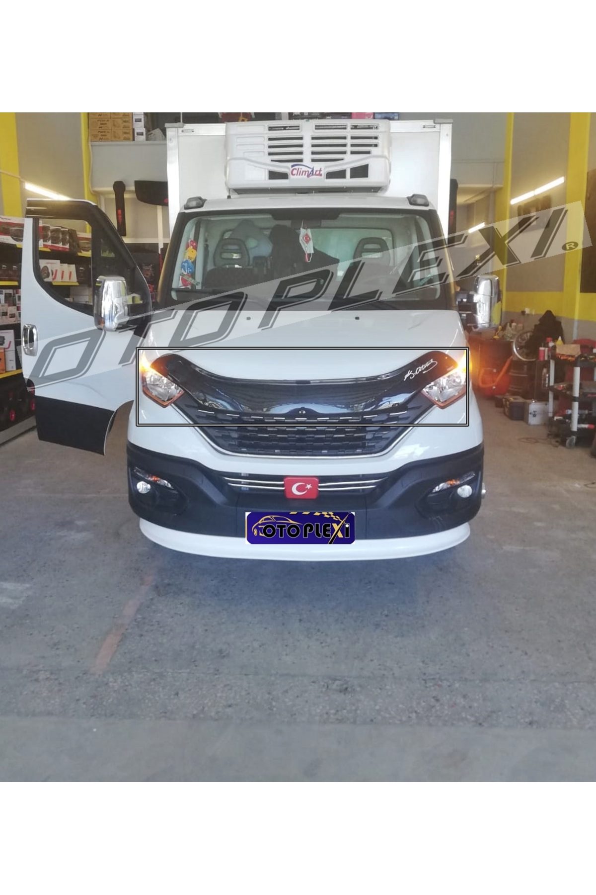 Fiat Ducato Kaput Rüzgarlığı Kaput Plexi Plastik 4mm 2014-2023