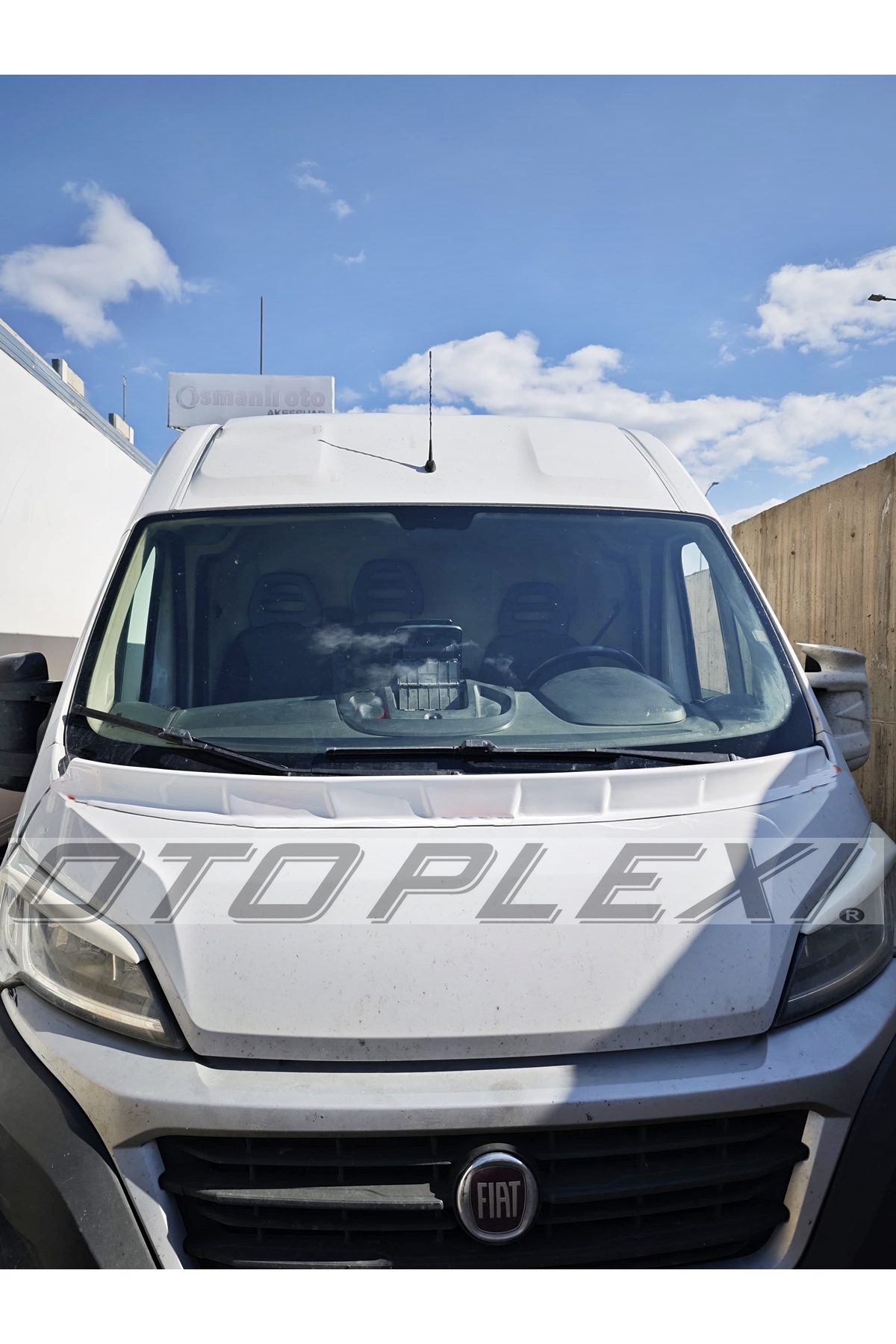 Fiat Ducato Silgeç Gizleyici Silgi Gizleyici Beyaz Boyalı Plastik 2015-25