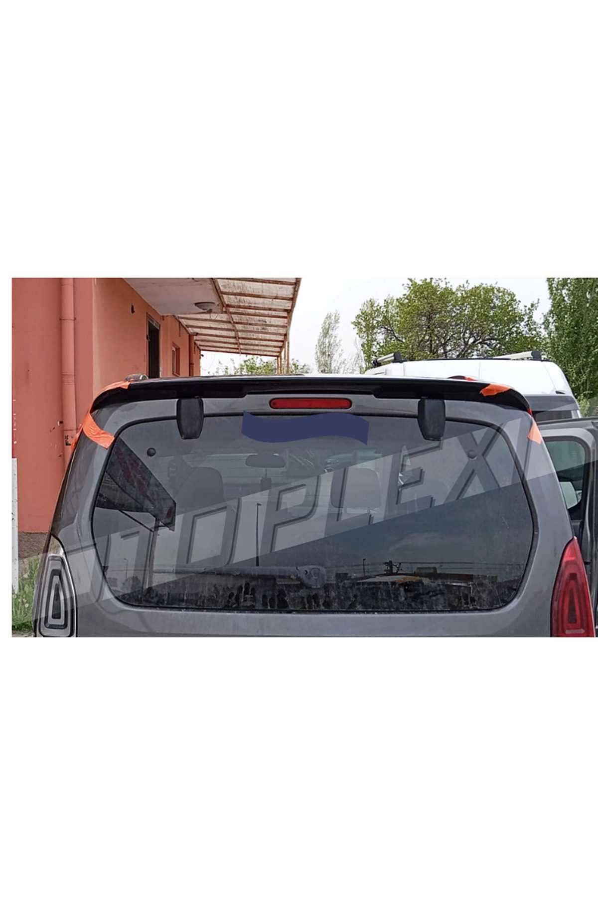 Peugeot Rifter Bagaj Rüzgarlık Anatomik Spoiler Parlak Siyah Boyalı 2019+